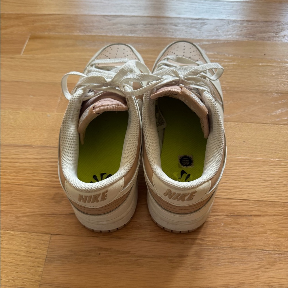 Nike Dunk Low Womens - Picture 3 of 6